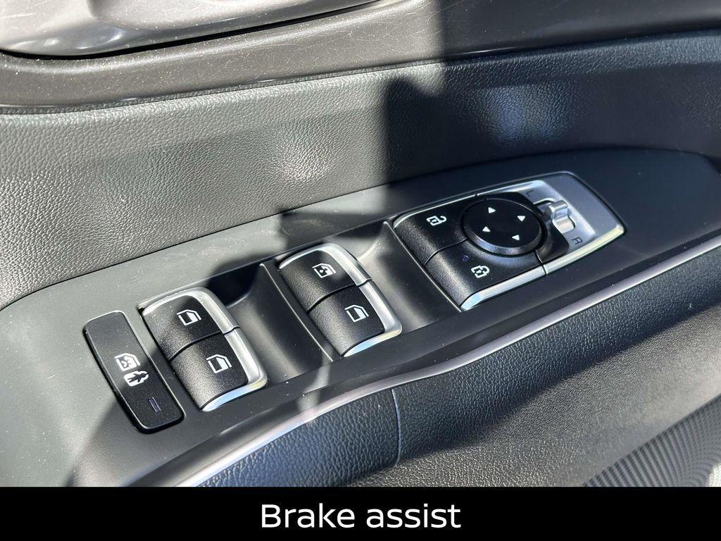 used 2023 Kia Sorento Hybrid car, priced at $24,450