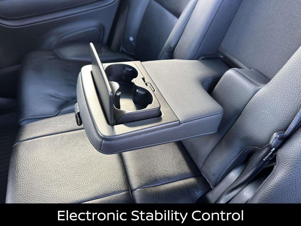 used 2023 Volvo XC90 car, priced at $32,000