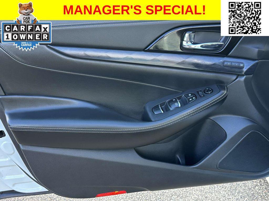 used 2023 Nissan Maxima car, priced at $25,237