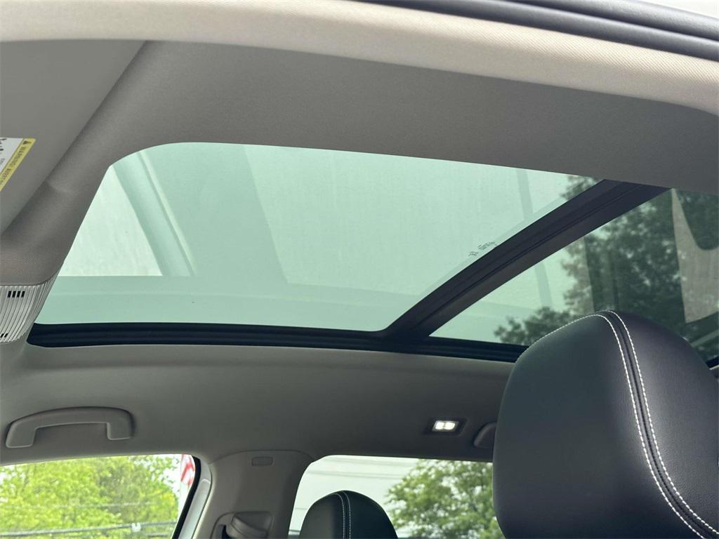 used 2025 Volkswagen Atlas car, priced at $39,495