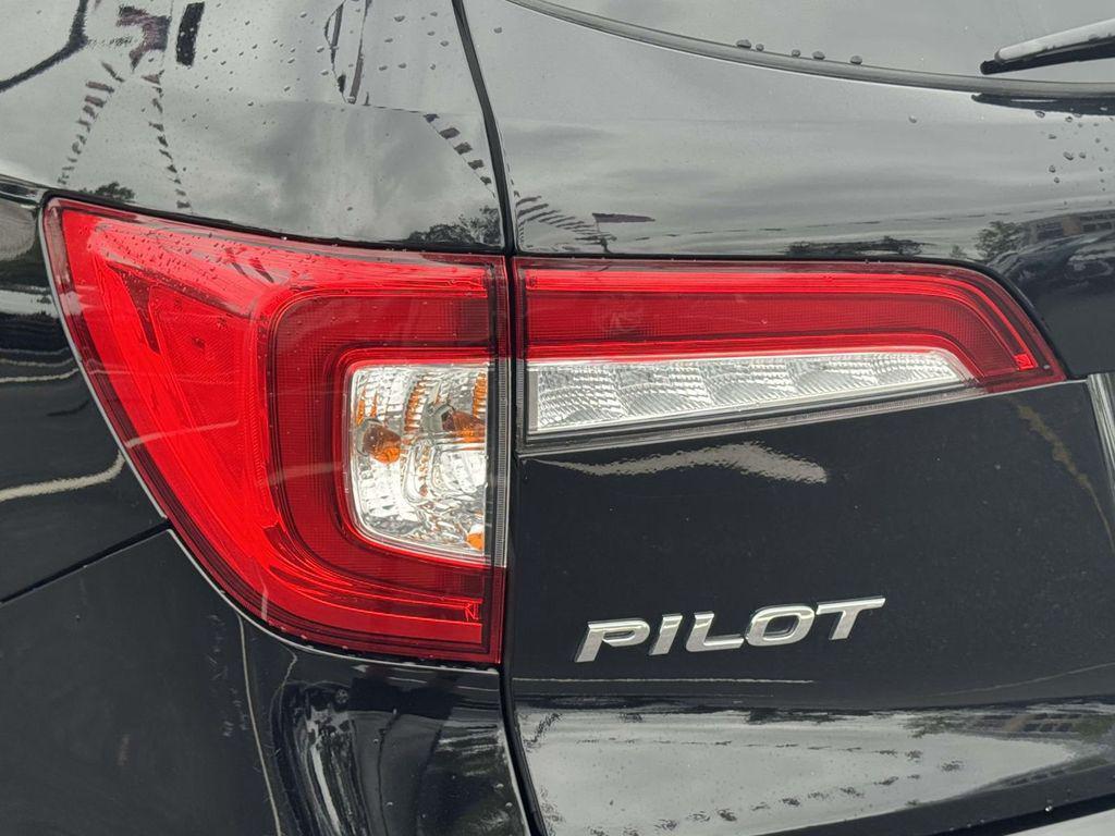 used 2021 Honda Pilot car, priced at $23,495