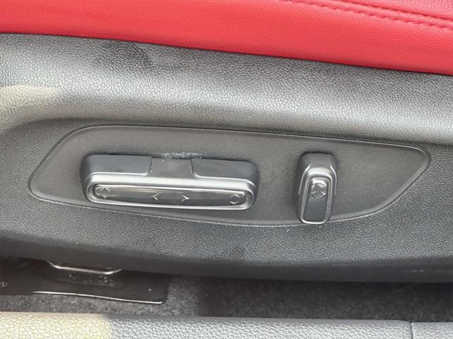 used 2025 Acura Integra car, priced at $26,995