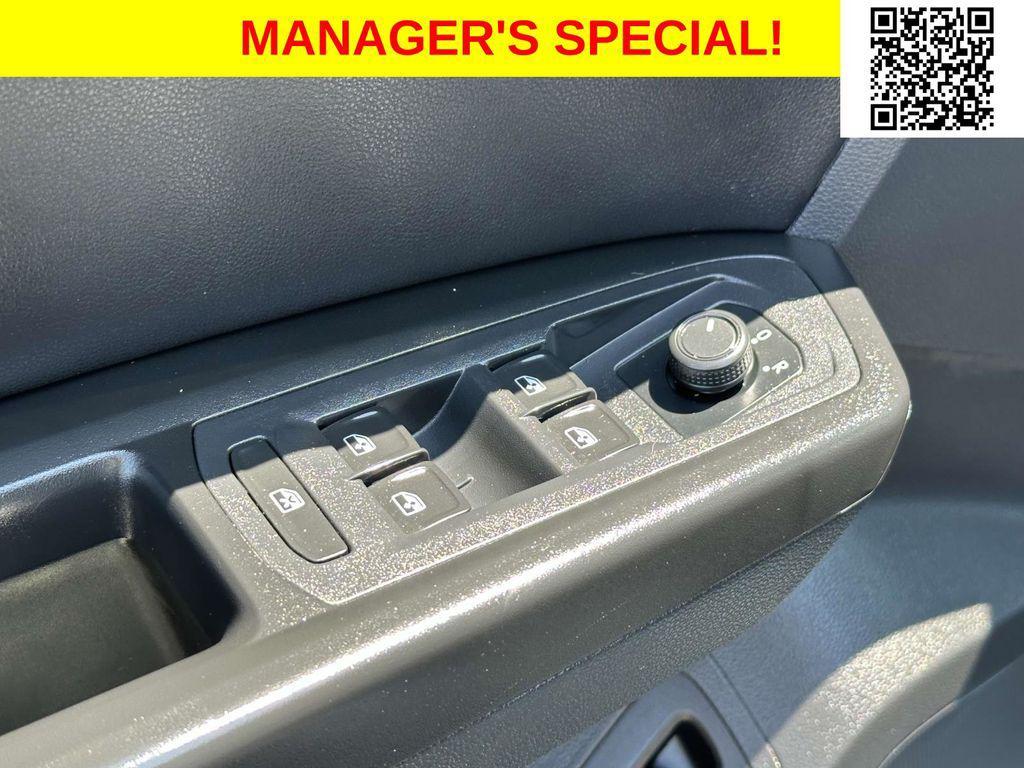 used 2021 Volkswagen Atlas car, priced at $17,000