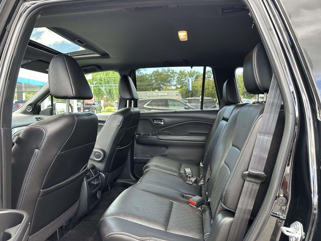 used 2021 Honda Passport car, priced at $21,371