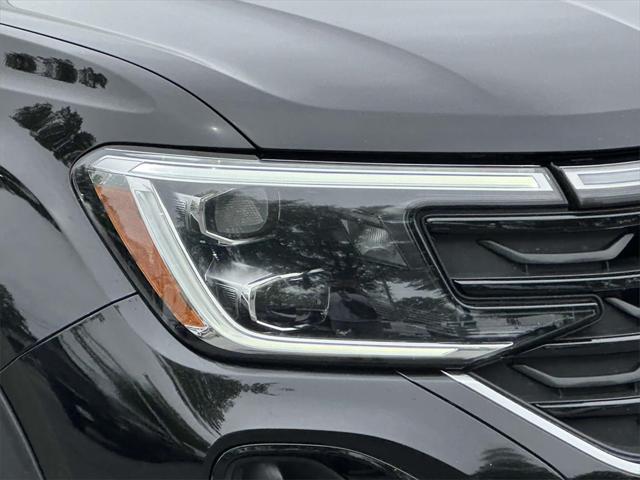 used 2024 Volkswagen Atlas Cross Sport car, priced at $30,995