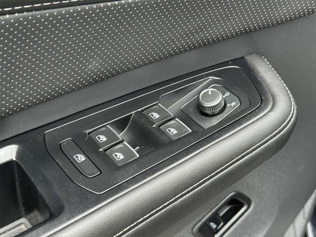 used 2024 Volkswagen Atlas Cross Sport car, priced at $30,995