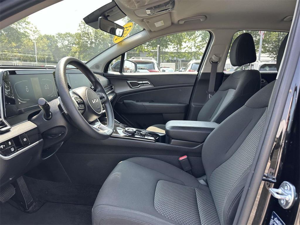 used 2023 Kia Sportage Hybrid car, priced at $22,995