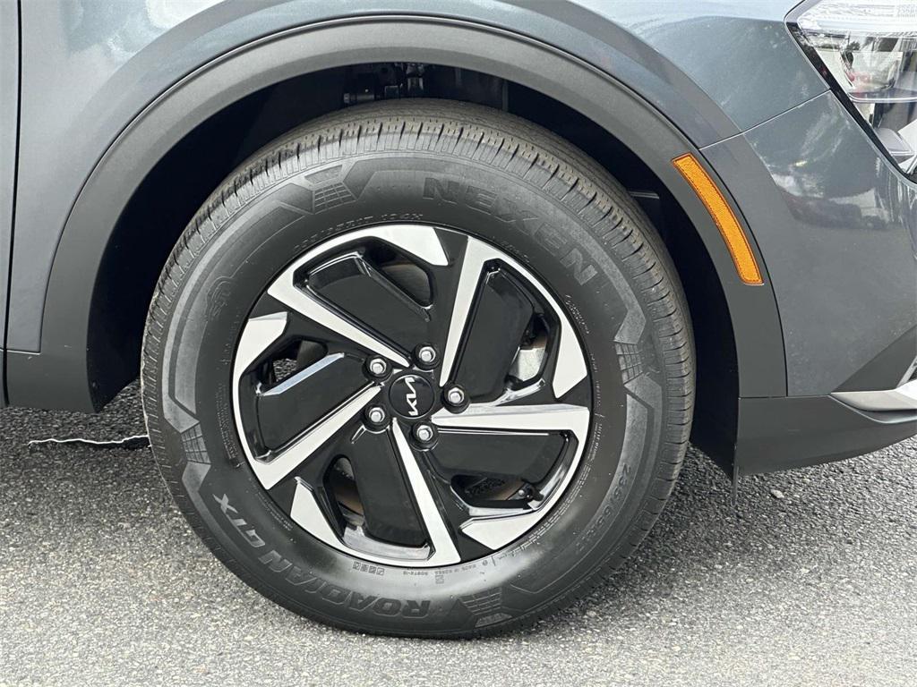 used 2023 Kia Sportage Hybrid car, priced at $22,695