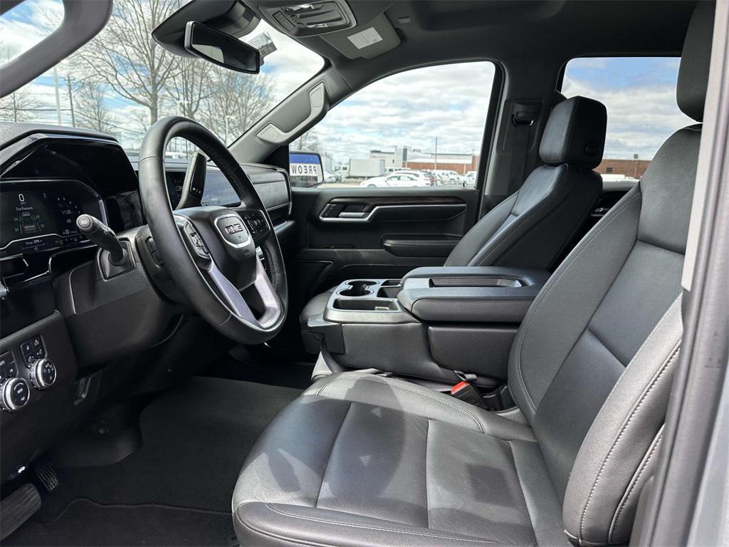 used 2024 GMC Sierra 1500 car, priced at $41,995