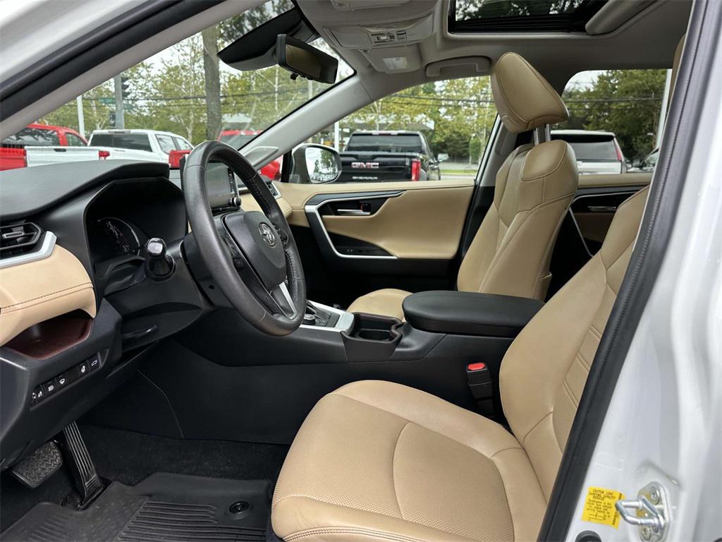 used 2021 Toyota RAV4 car, priced at $26,995