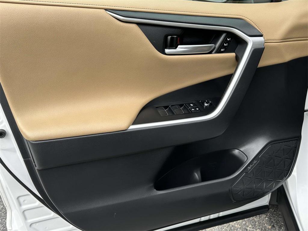 used 2021 Toyota RAV4 car, priced at $26,995