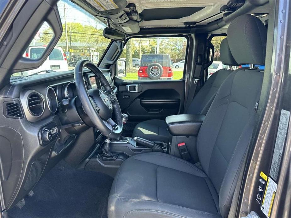 used 2021 Jeep Wrangler Unlimited car, priced at $29,395