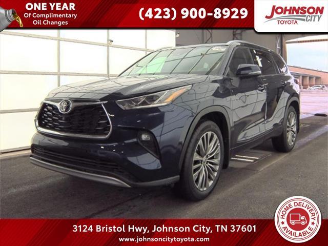 used 2021 Toyota Highlander car, priced at $38,416