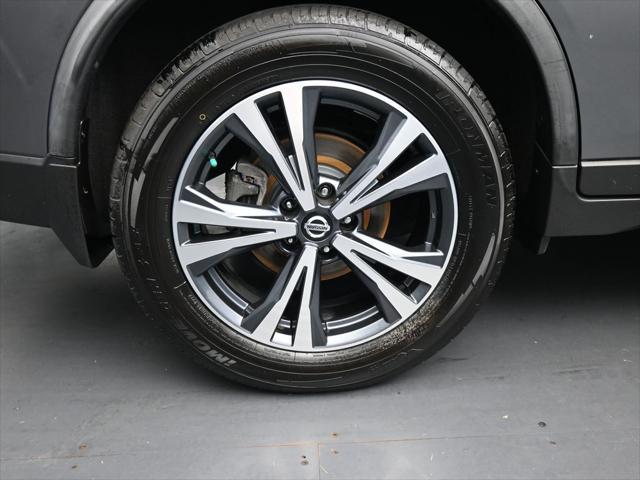 used 2020 Nissan Rogue car, priced at $21,119