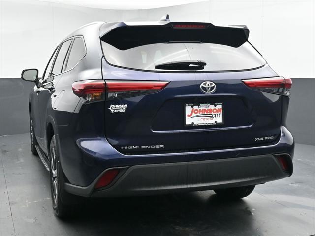 used 2022 Toyota Highlander car, priced at $35,720