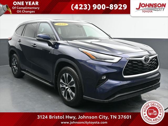 used 2022 Toyota Highlander car, priced at $35,720