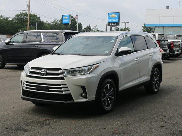 used 2019 Toyota Highlander car, priced at $32,201