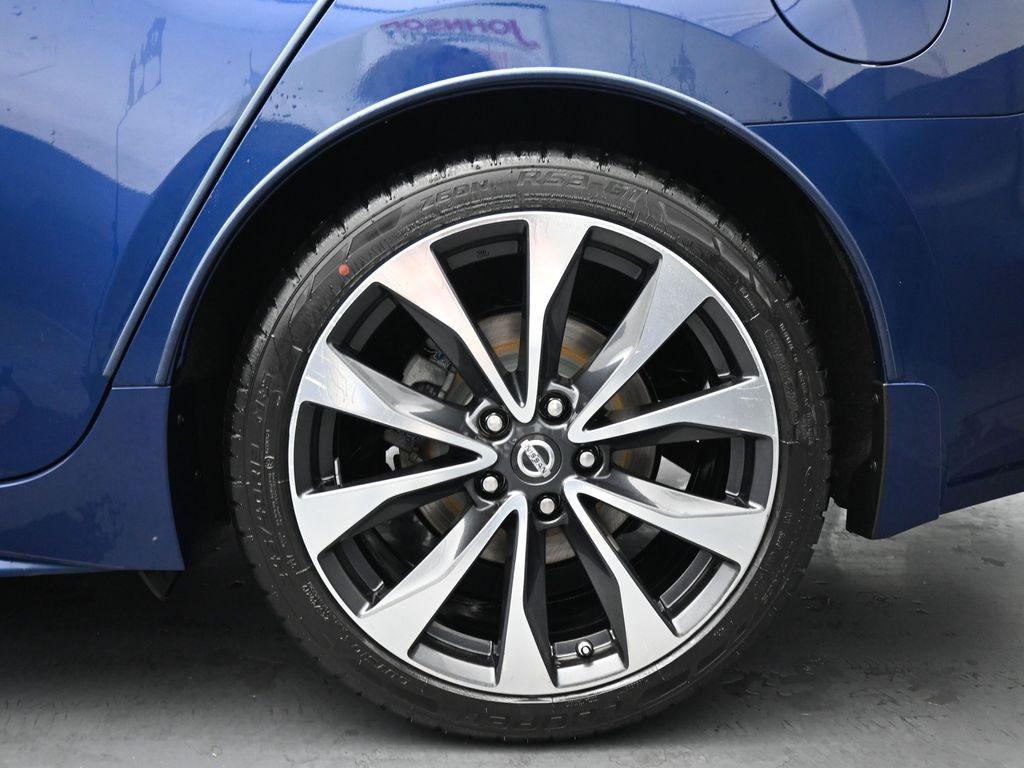 used 2016 Nissan Maxima car, priced at $14,544