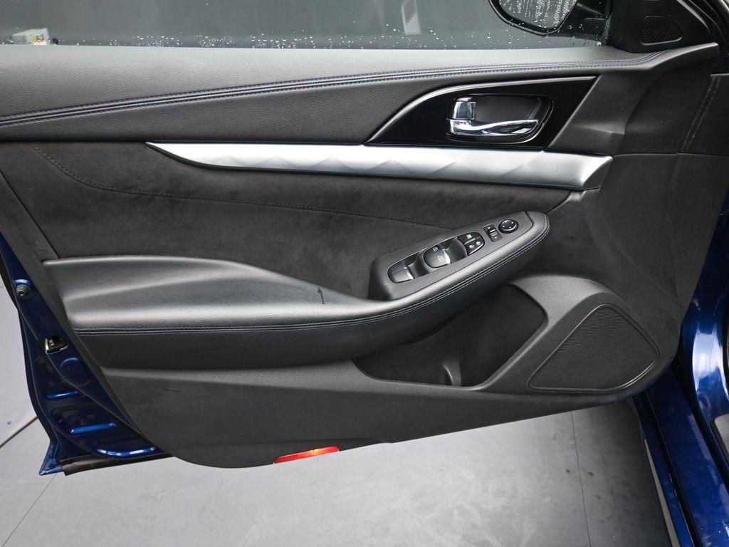 used 2016 Nissan Maxima car, priced at $14,544