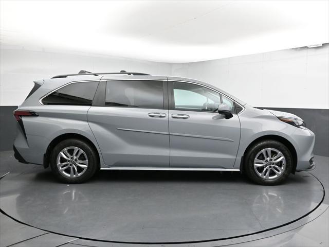 used 2022 Toyota Sienna car, priced at $36,760