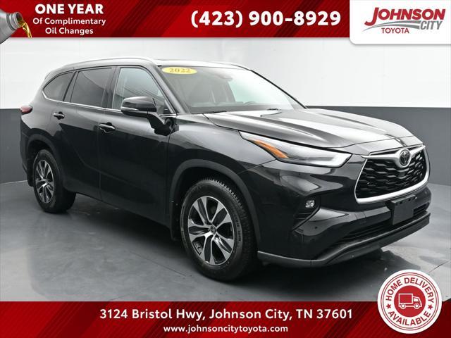 used 2022 Toyota Highlander car, priced at $36,343