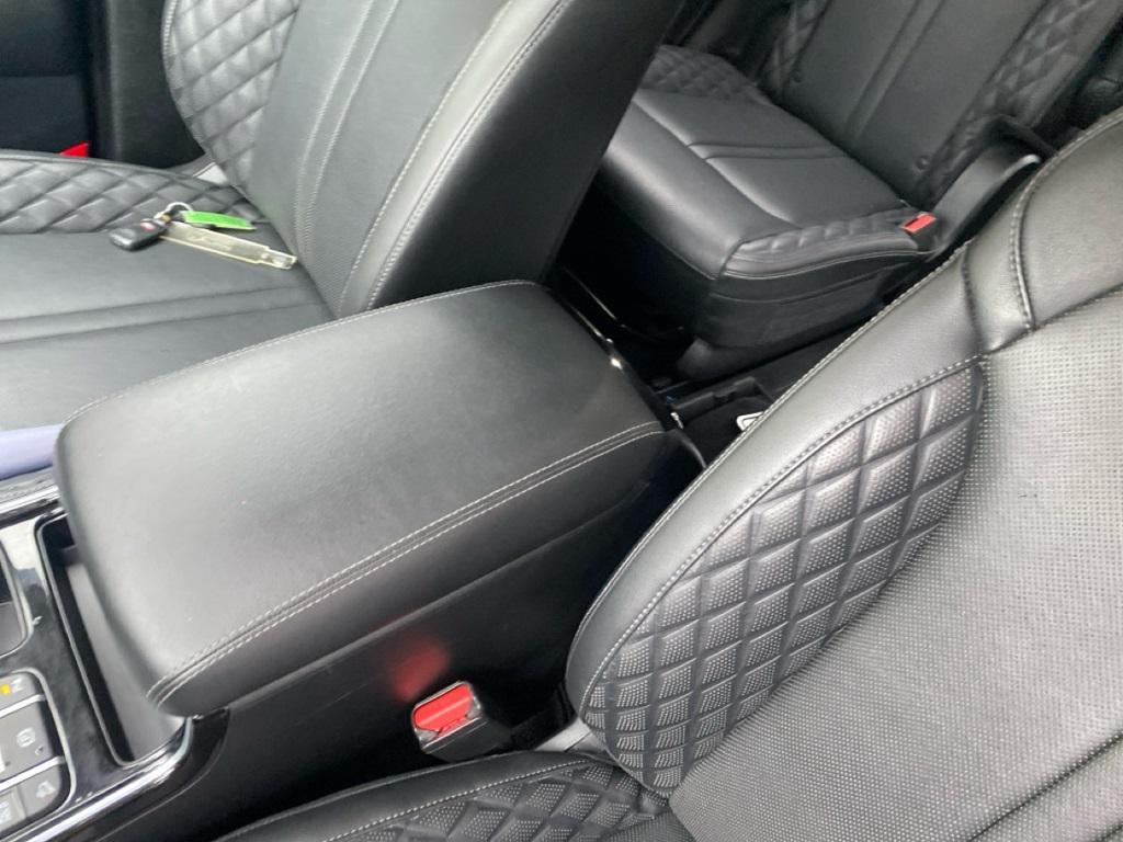 used 2022 Kia Sorento car, priced at $33,958