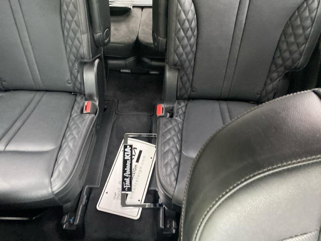 used 2022 Kia Sorento car, priced at $33,958