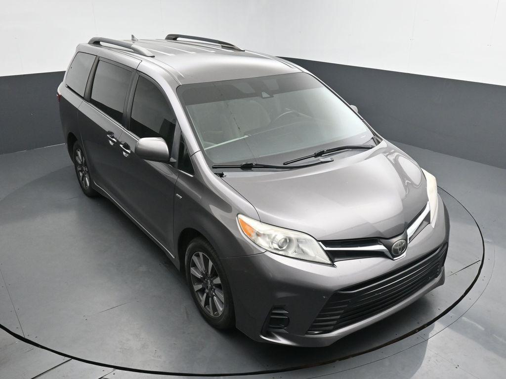 used 2018 Toyota Sienna car, priced at $18,382