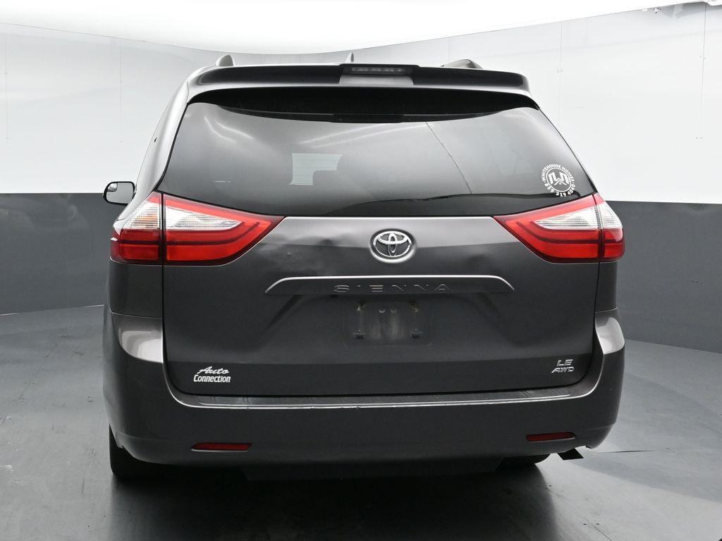 used 2018 Toyota Sienna car, priced at $18,382