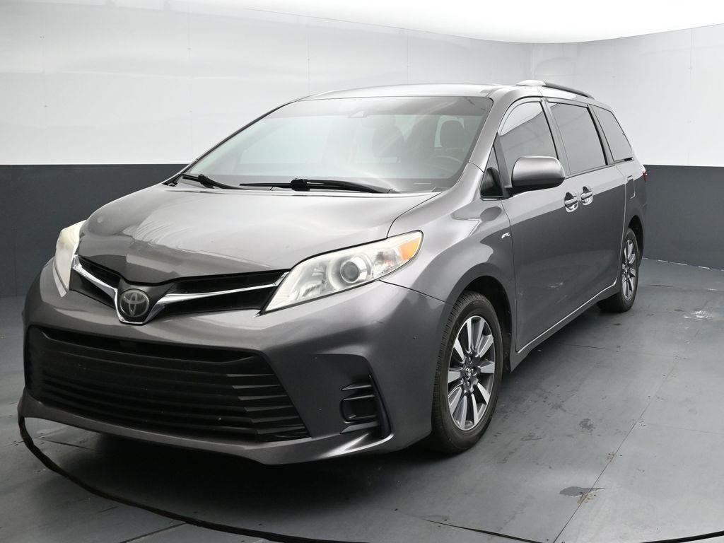 used 2018 Toyota Sienna car, priced at $18,382