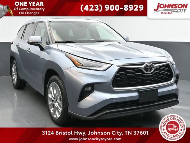 used 2022 Toyota Highlander car, priced at $41,343