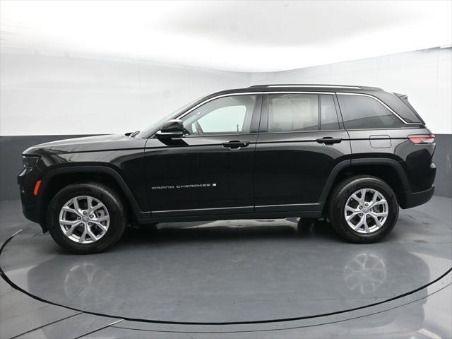 used 2022 Jeep Grand Cherokee car, priced at $25,185