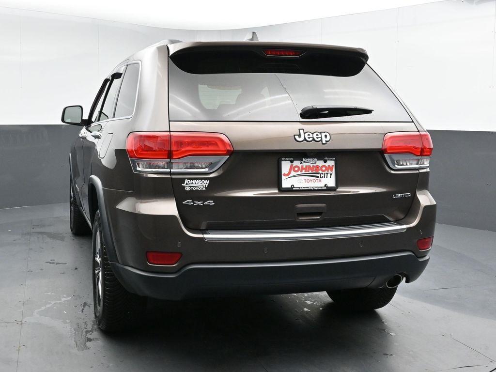 used 2018 Jeep Grand Cherokee car, priced at $18,567