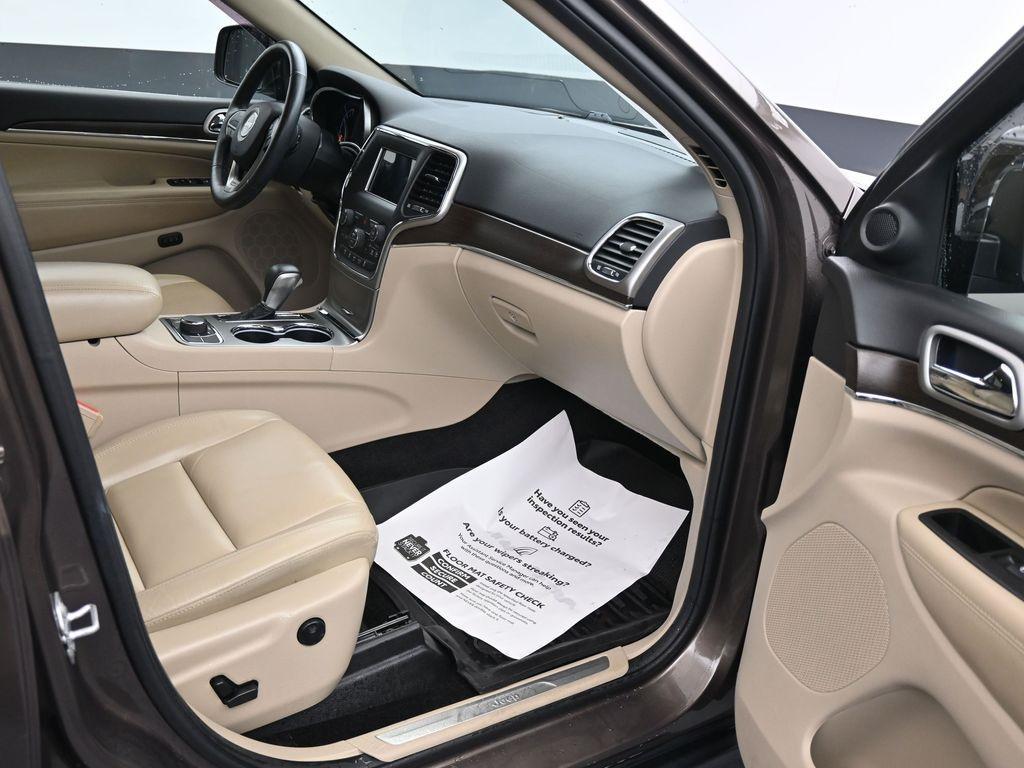 used 2018 Jeep Grand Cherokee car, priced at $18,567