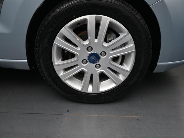 used 2008 Ford Focus car, priced at $5,780