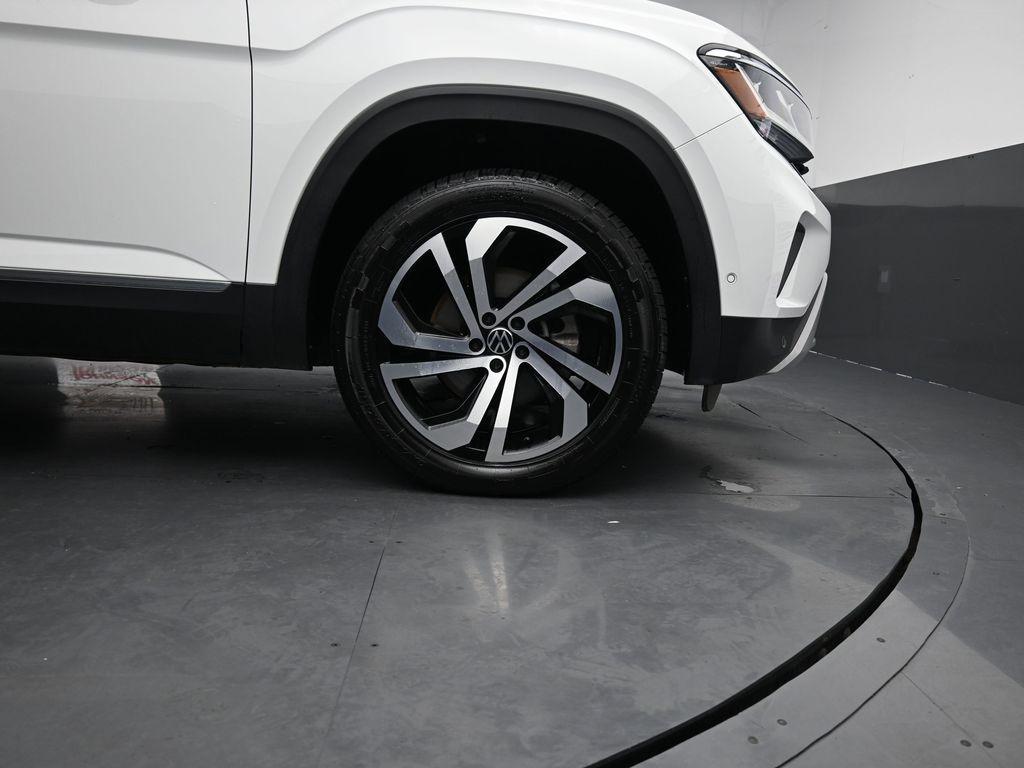 used 2021 Volkswagen Atlas car, priced at $27,513