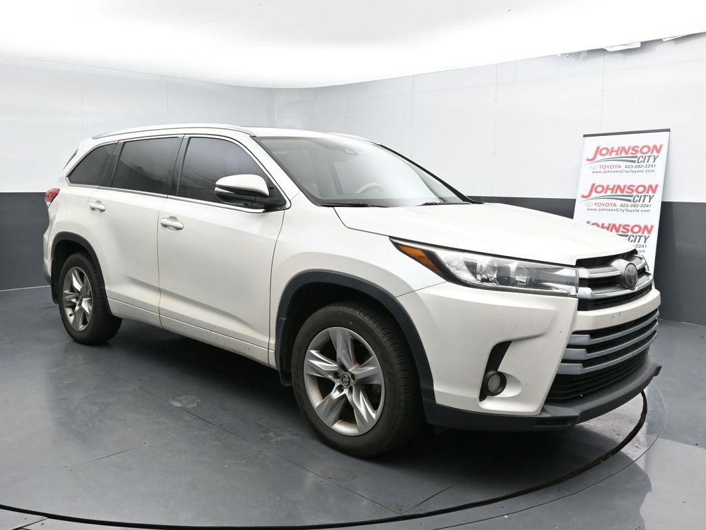 used 2017 Toyota Highlander car, priced at $18,158
