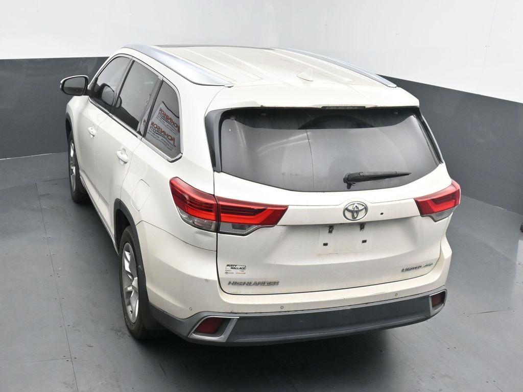 used 2017 Toyota Highlander car, priced at $18,158