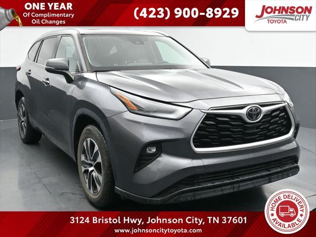 used 2021 Toyota Highlander car, priced at $32,964