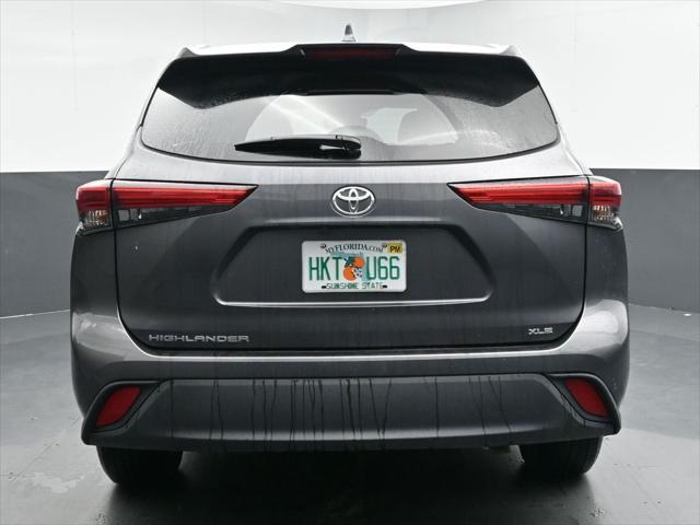 used 2021 Toyota Highlander car, priced at $32,964