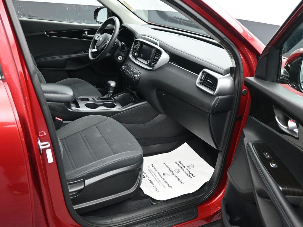 used 2020 Kia Sorento car, priced at $15,421