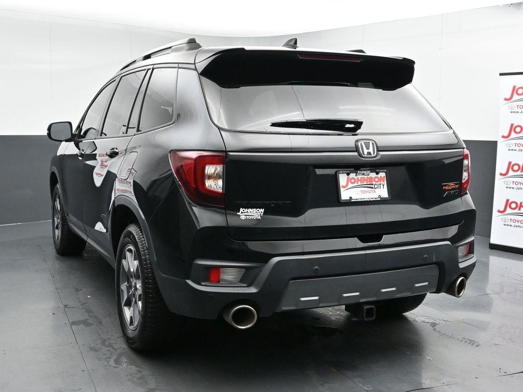 used 2022 Honda Passport car, priced at $26,556