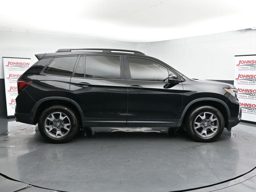 used 2022 Honda Passport car, priced at $26,556