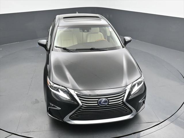 used 2016 Lexus ES 300h car, priced at $25,693