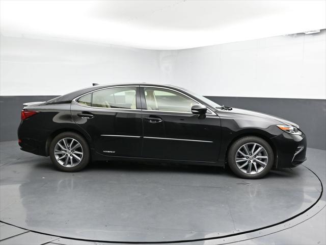 used 2016 Lexus ES 300h car, priced at $25,693