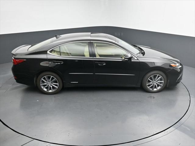 used 2016 Lexus ES 300h car, priced at $25,693