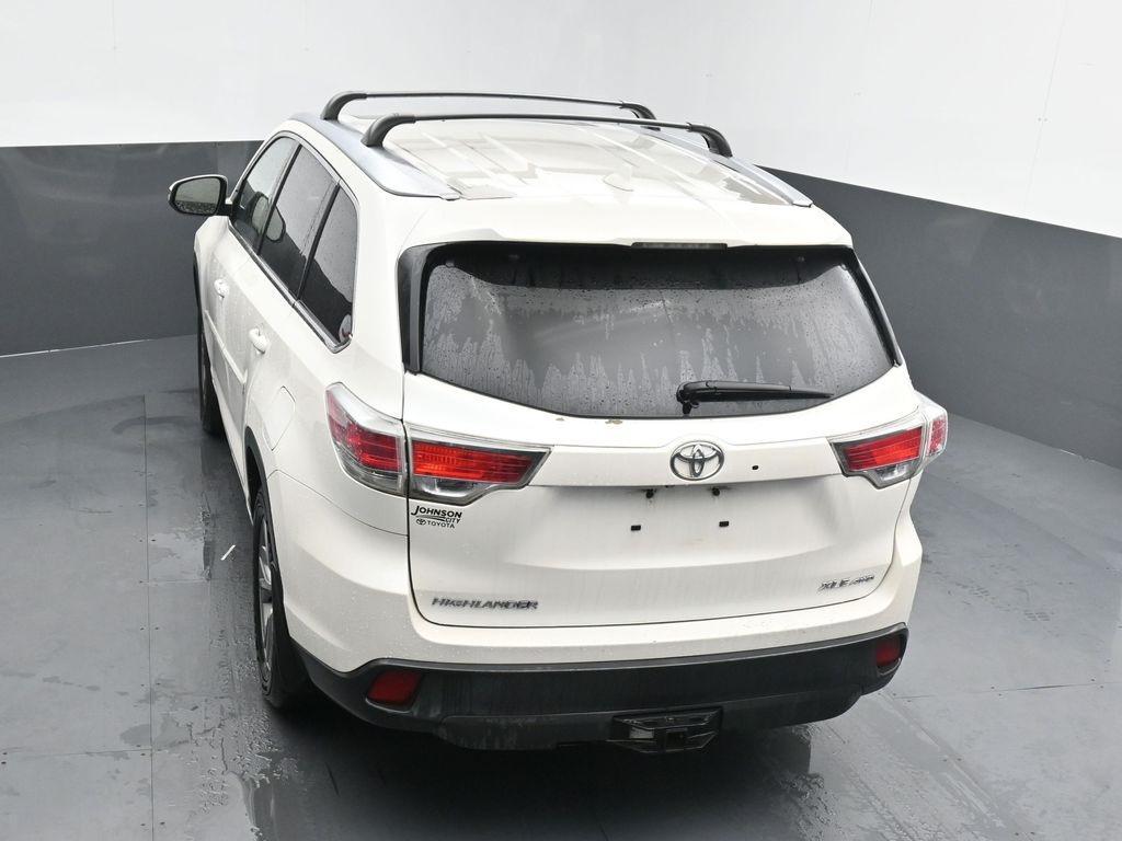 used 2015 Toyota Highlander car, priced at $19,977