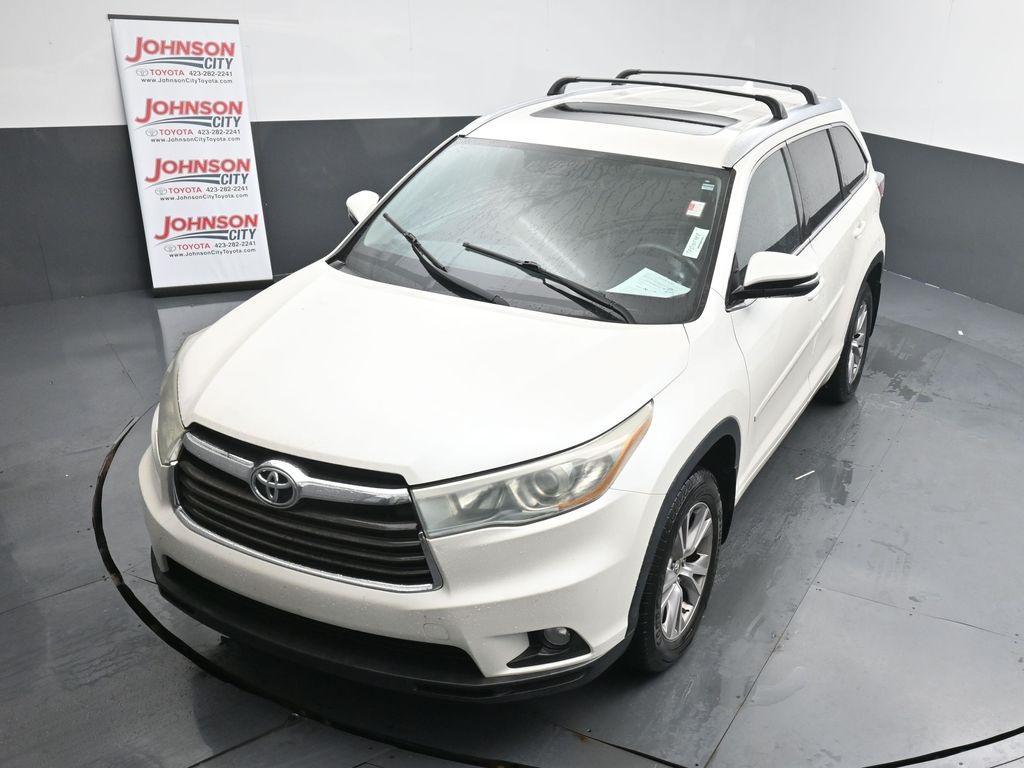used 2015 Toyota Highlander car, priced at $19,977