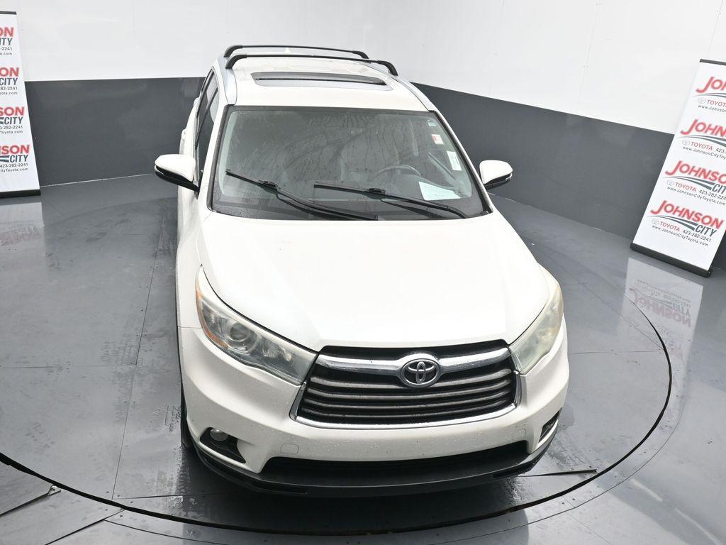 used 2015 Toyota Highlander car, priced at $19,977