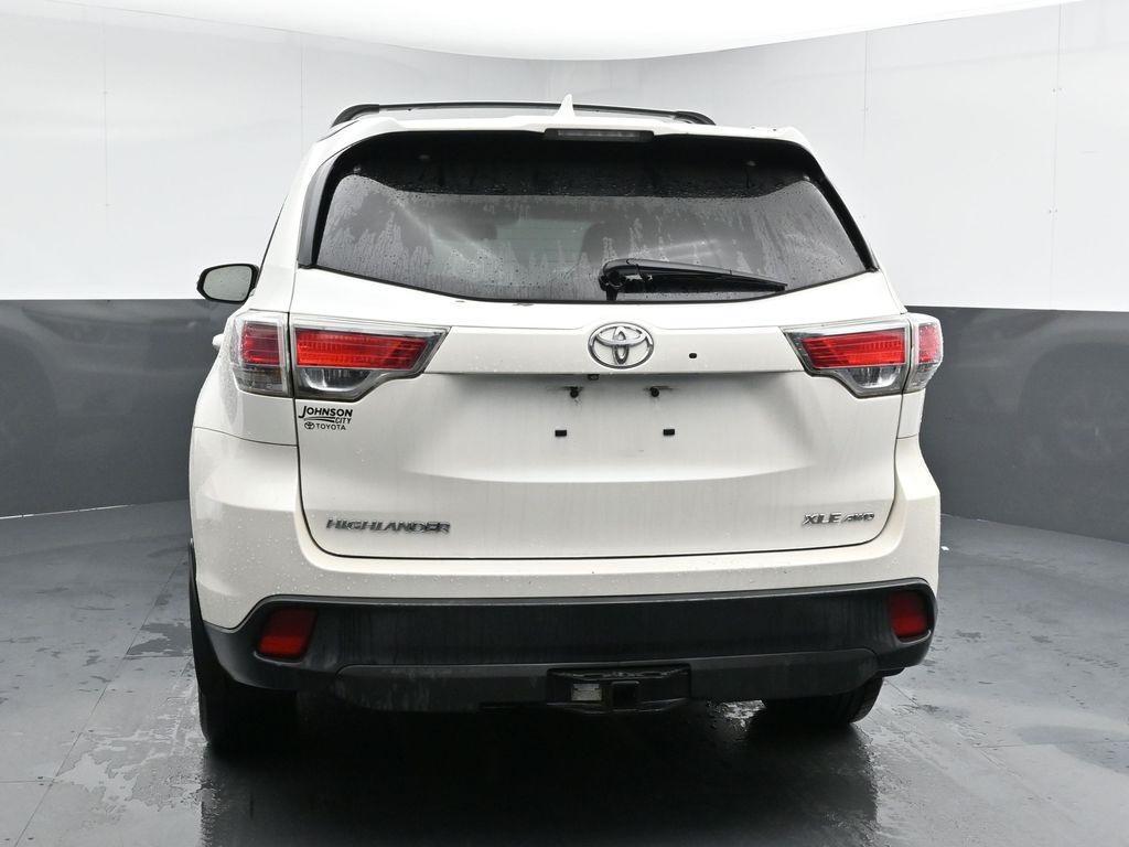 used 2015 Toyota Highlander car, priced at $19,977